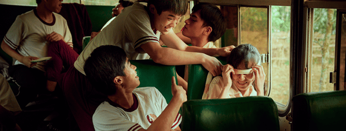 《無聲》取材於2011年爆發的「台南啟聰學校連環性侵案」，講述學生看似遊戲，實則涉及性犯罪的故事。