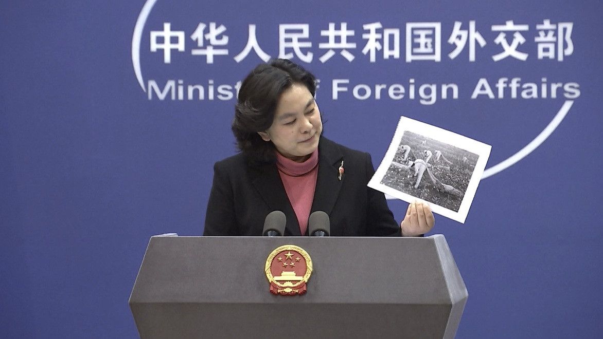 【查核】華春瑩手上照片有幾分真？中國戰狼外交背後的歷史真相